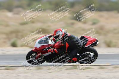 media/May-05-2025-Moto Forza (Mon) [[3c1838c5e5]]/2-B Group/Session 3 (Panning Test Turn 14 Inside)/